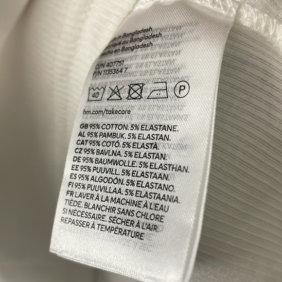 H&M cropped vest top | NWOT - Picture 9 of 9